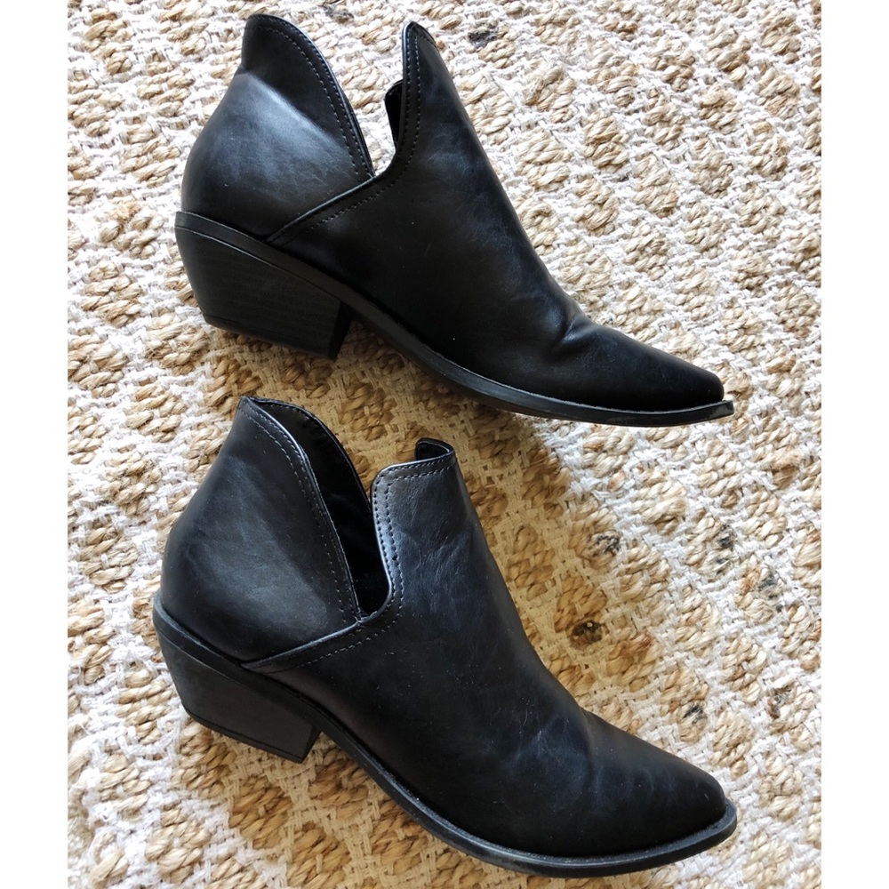 Black booties!